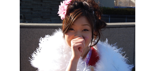 Photo gallery: Kimono girls, hakama boys 