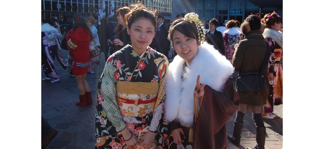 Photo gallery: Kimono girls, hakama boys 16