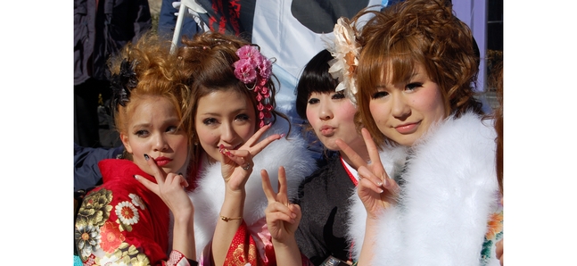 Photo gallery: Kimono girls, hakama boys 19