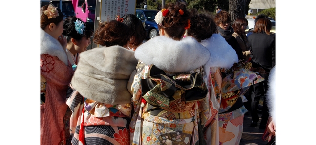 Photo gallery: Kimono girls, hakama boys 26