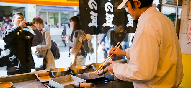 Top 15 Tsukiji street snacks